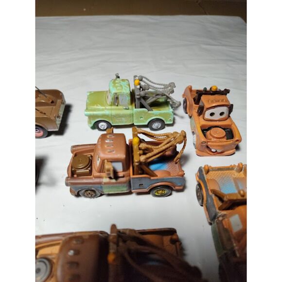Lot of 8 Disney Pixar Cars Tow Trucks - Picture 4 of 10